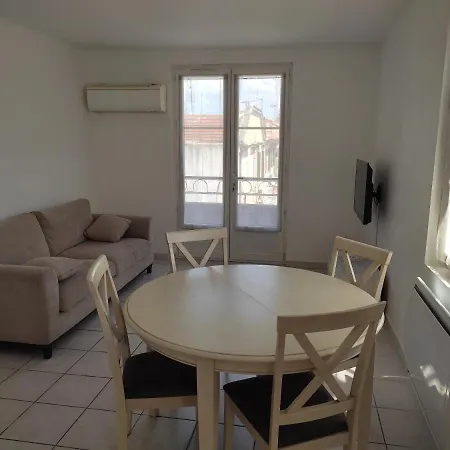 Apartment Calme Et Cosy *