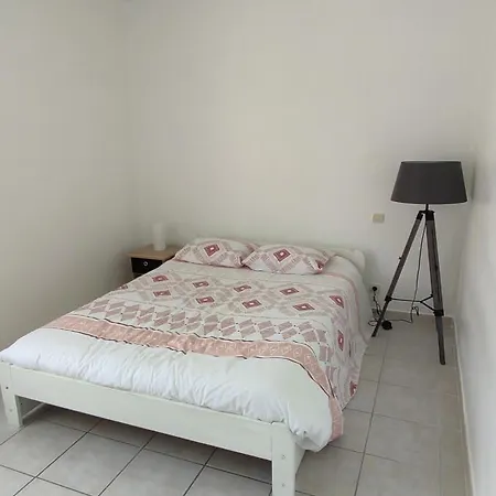 Calme Et Cosy Apartment Avignon